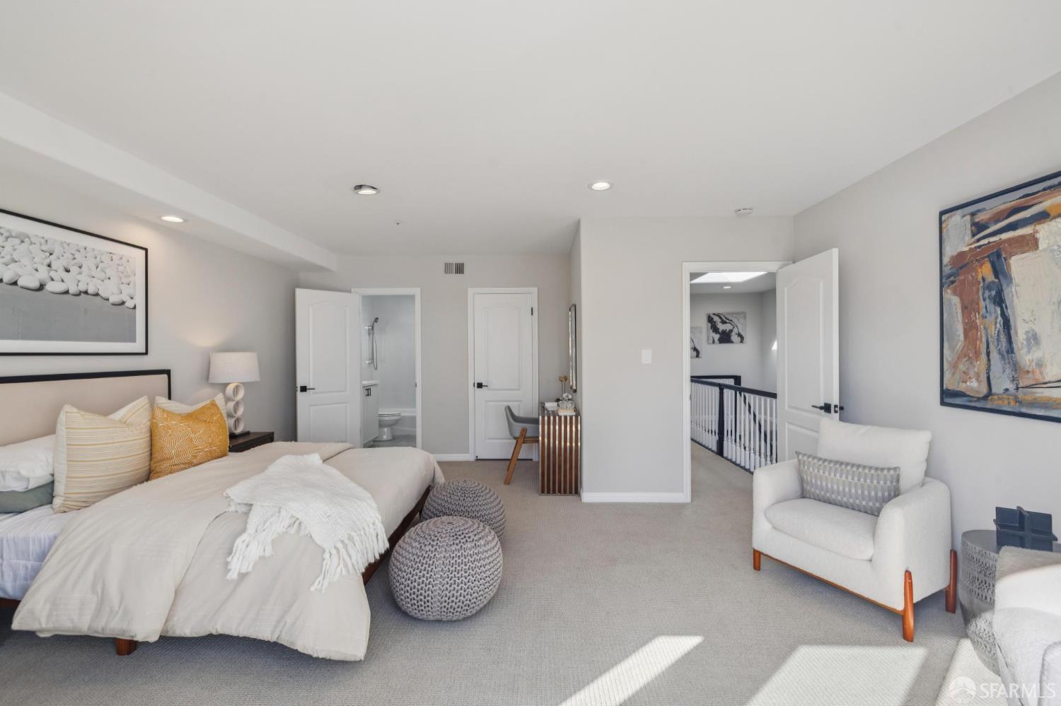 548 Duncan Street # 201