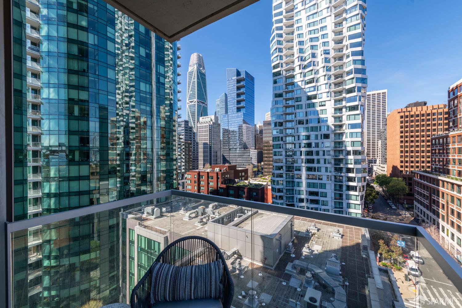 338 Spear Street # 14B