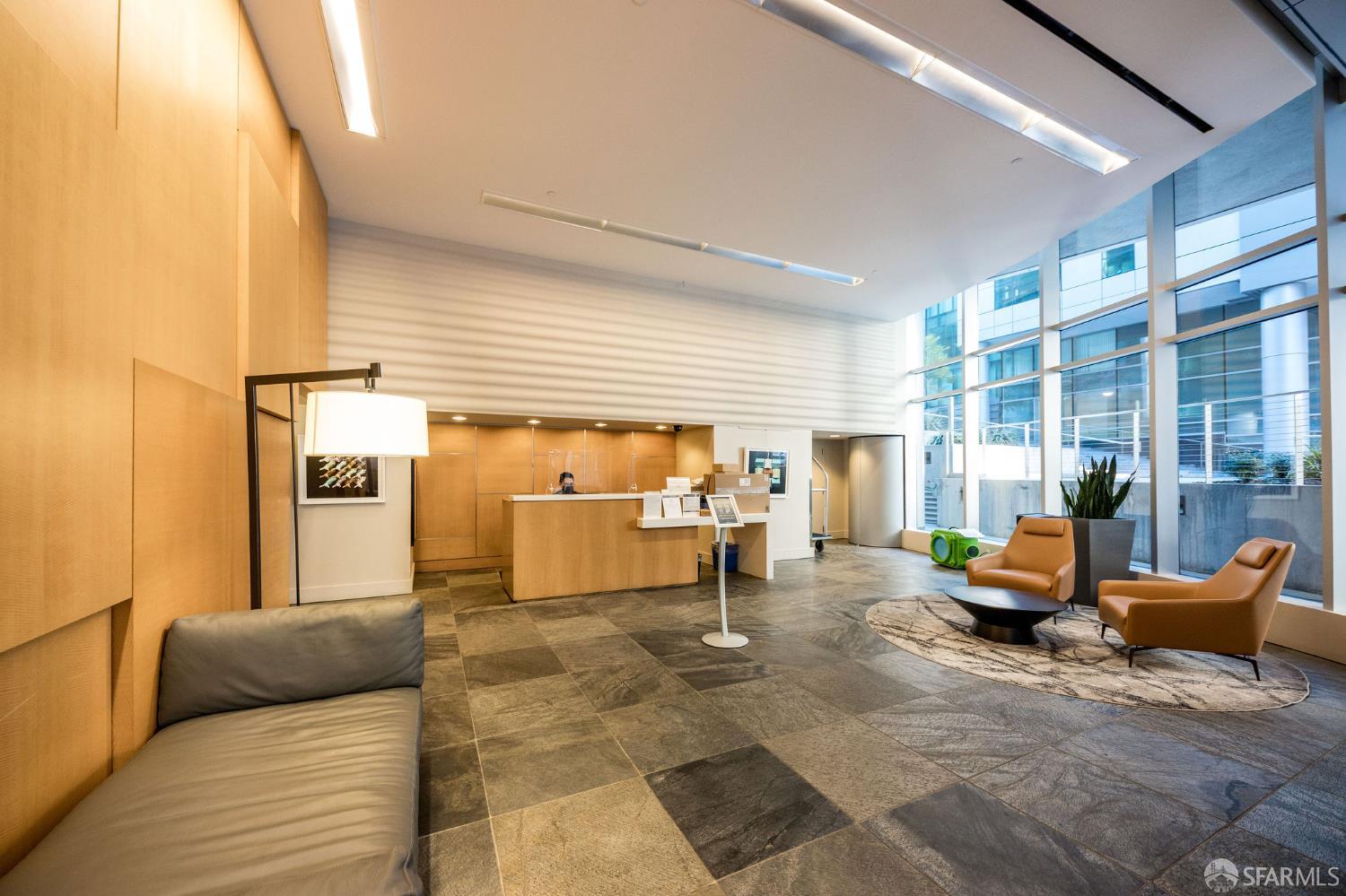 338 Spear Street # 14B