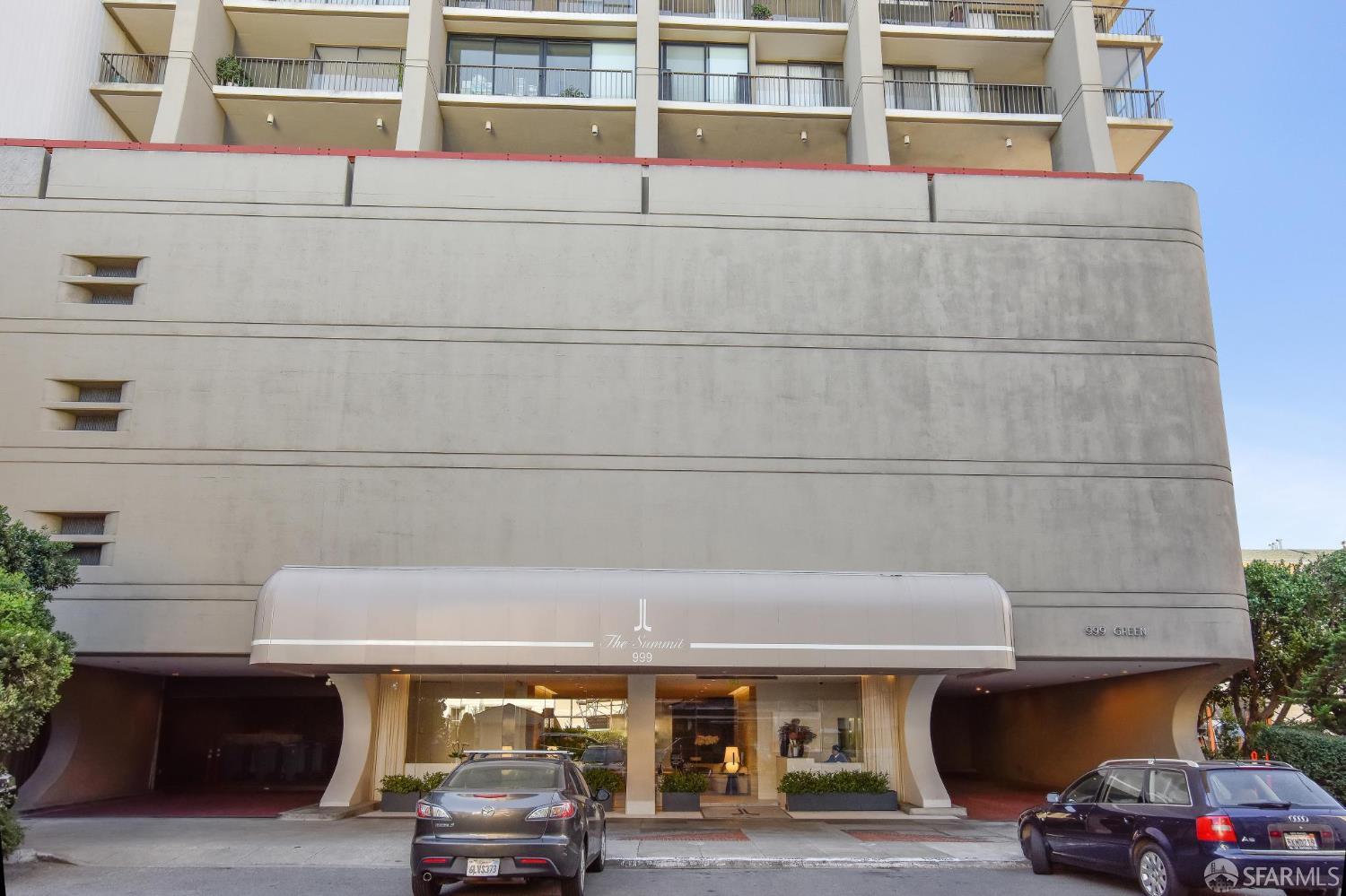 999 Green Street # 2404