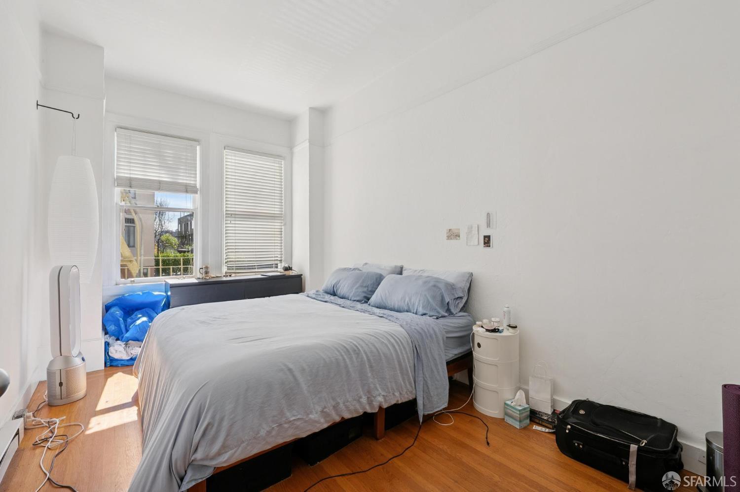 2870 Sacramento Street