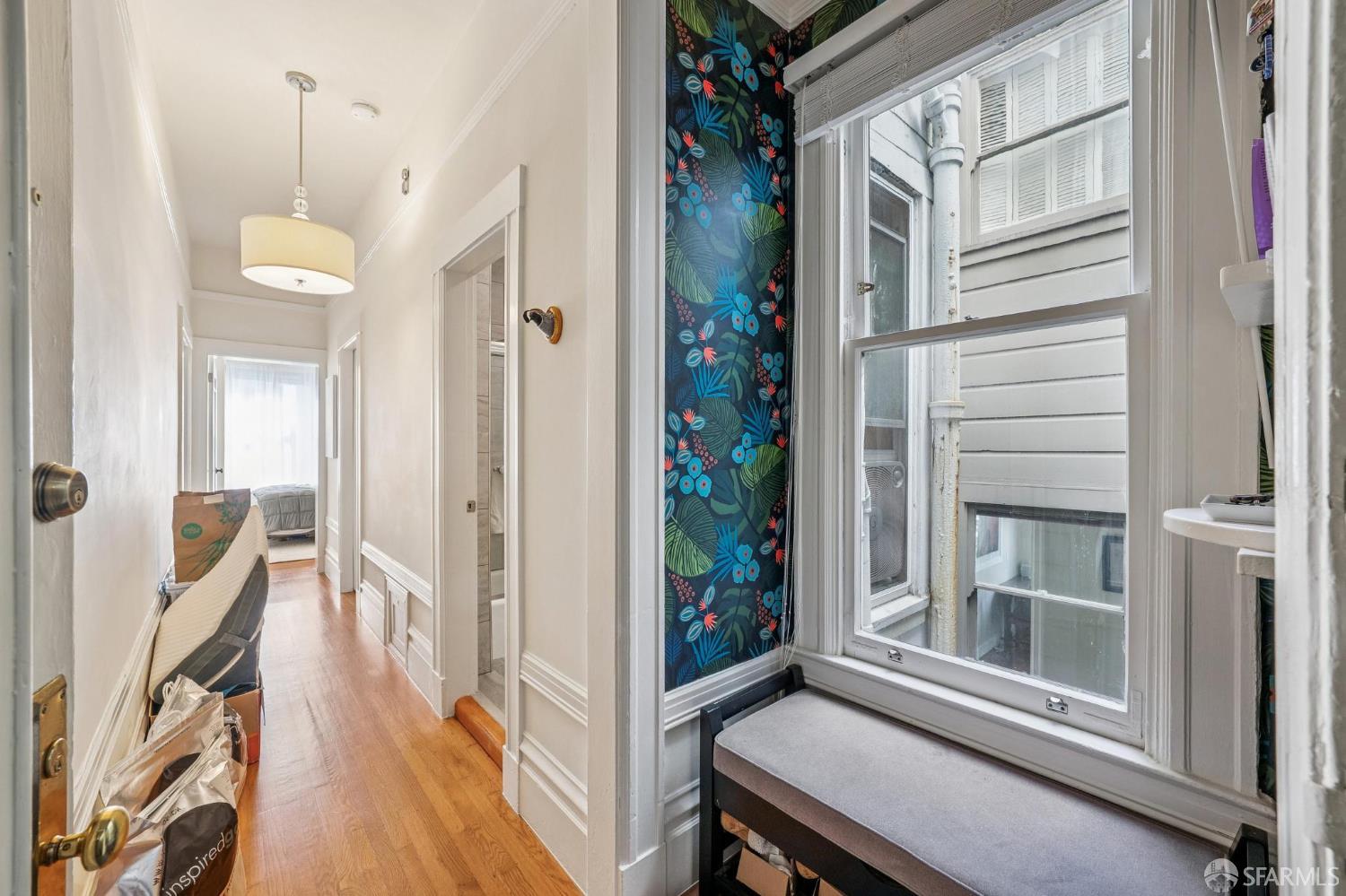 2870 Sacramento Street