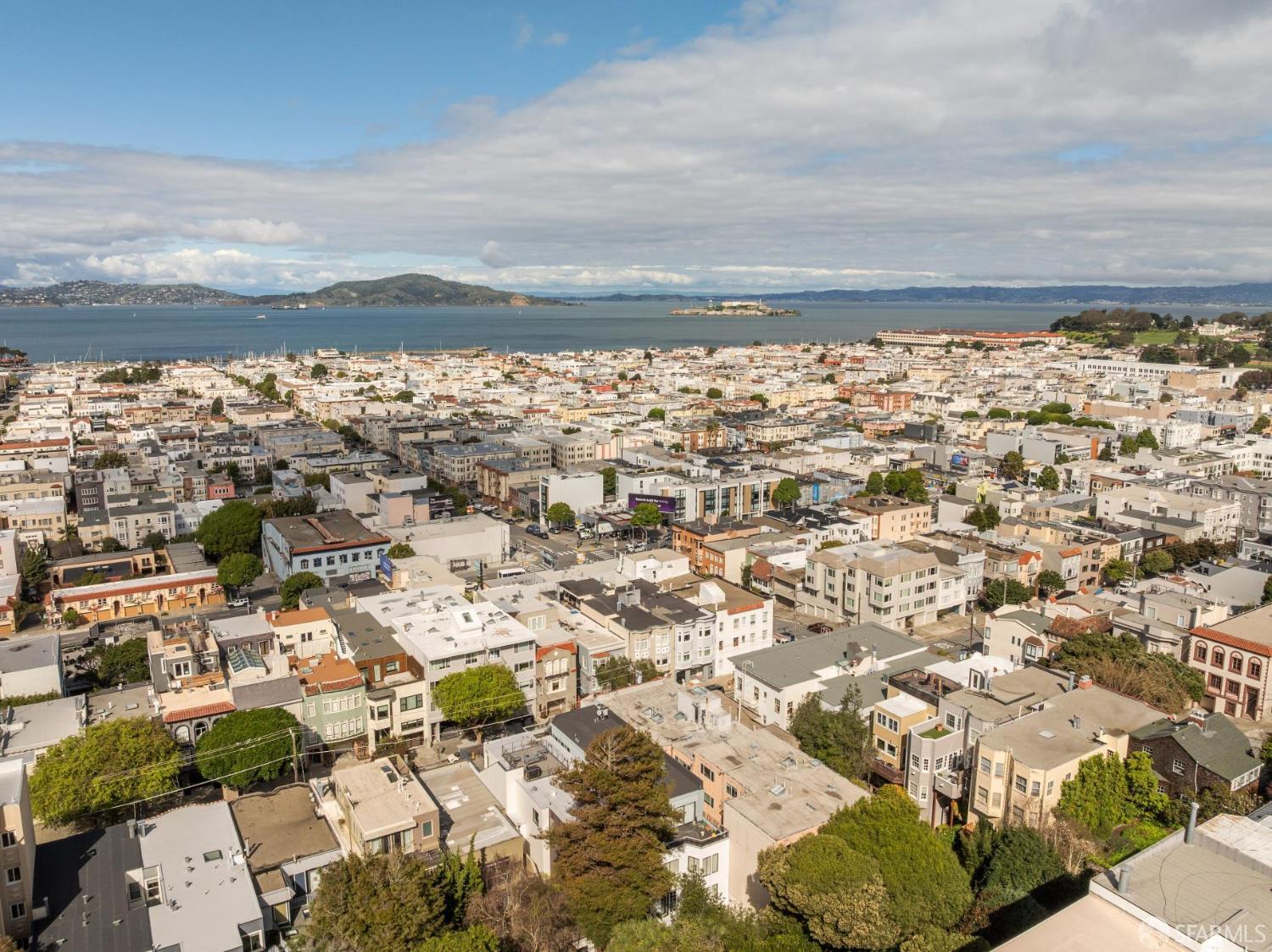 2639 Greenwich Street