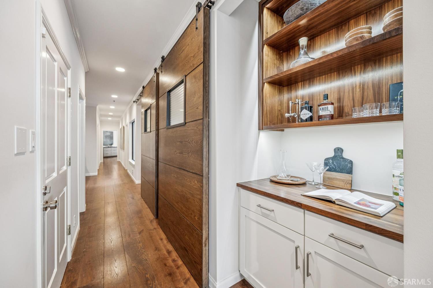 2639 Greenwich Street