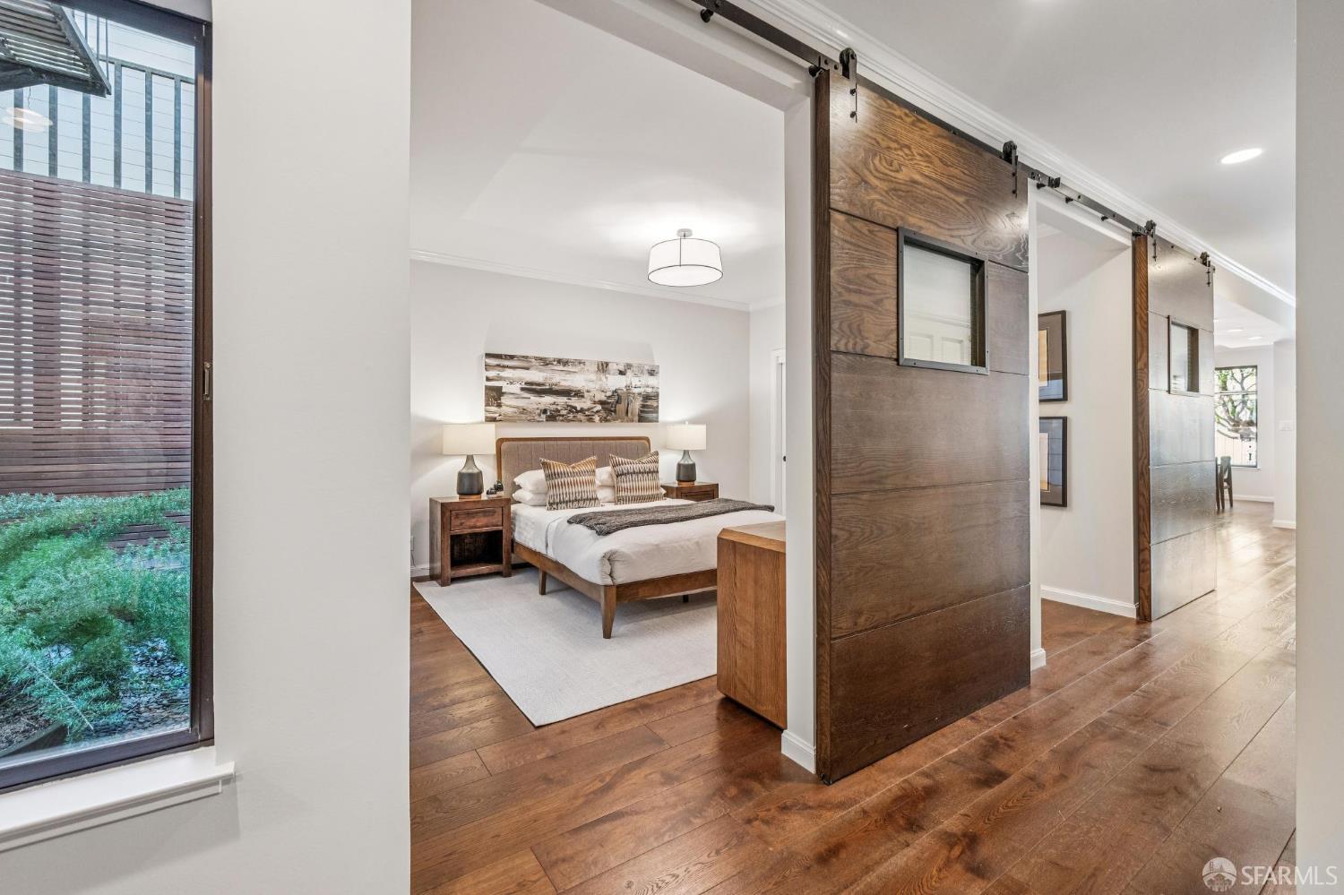 2639 Greenwich Street