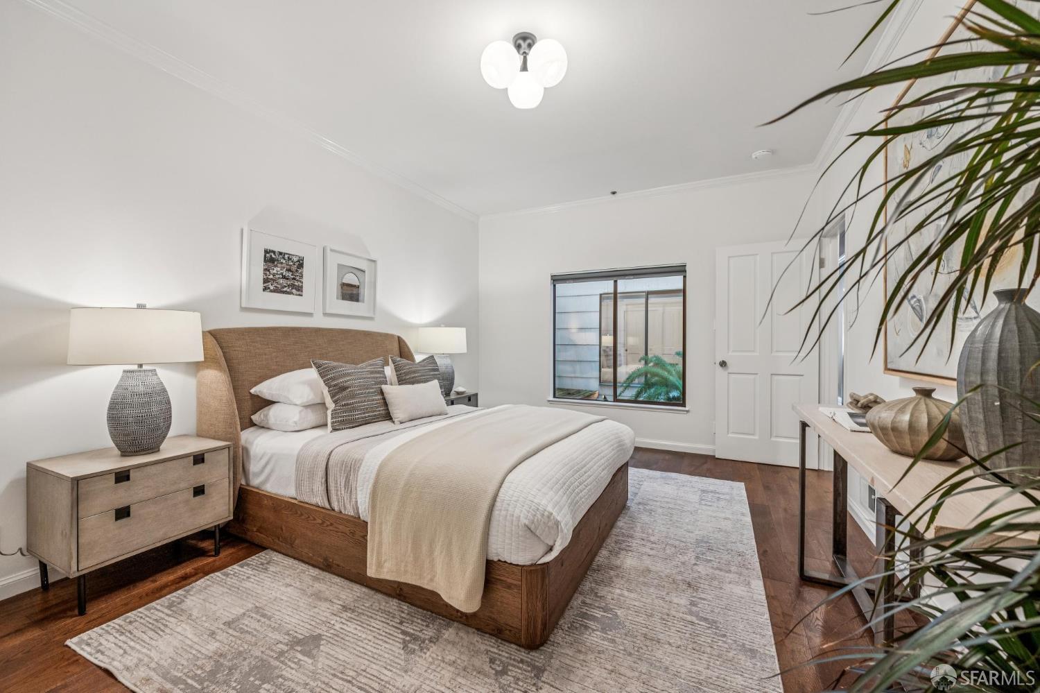 2639 Greenwich Street