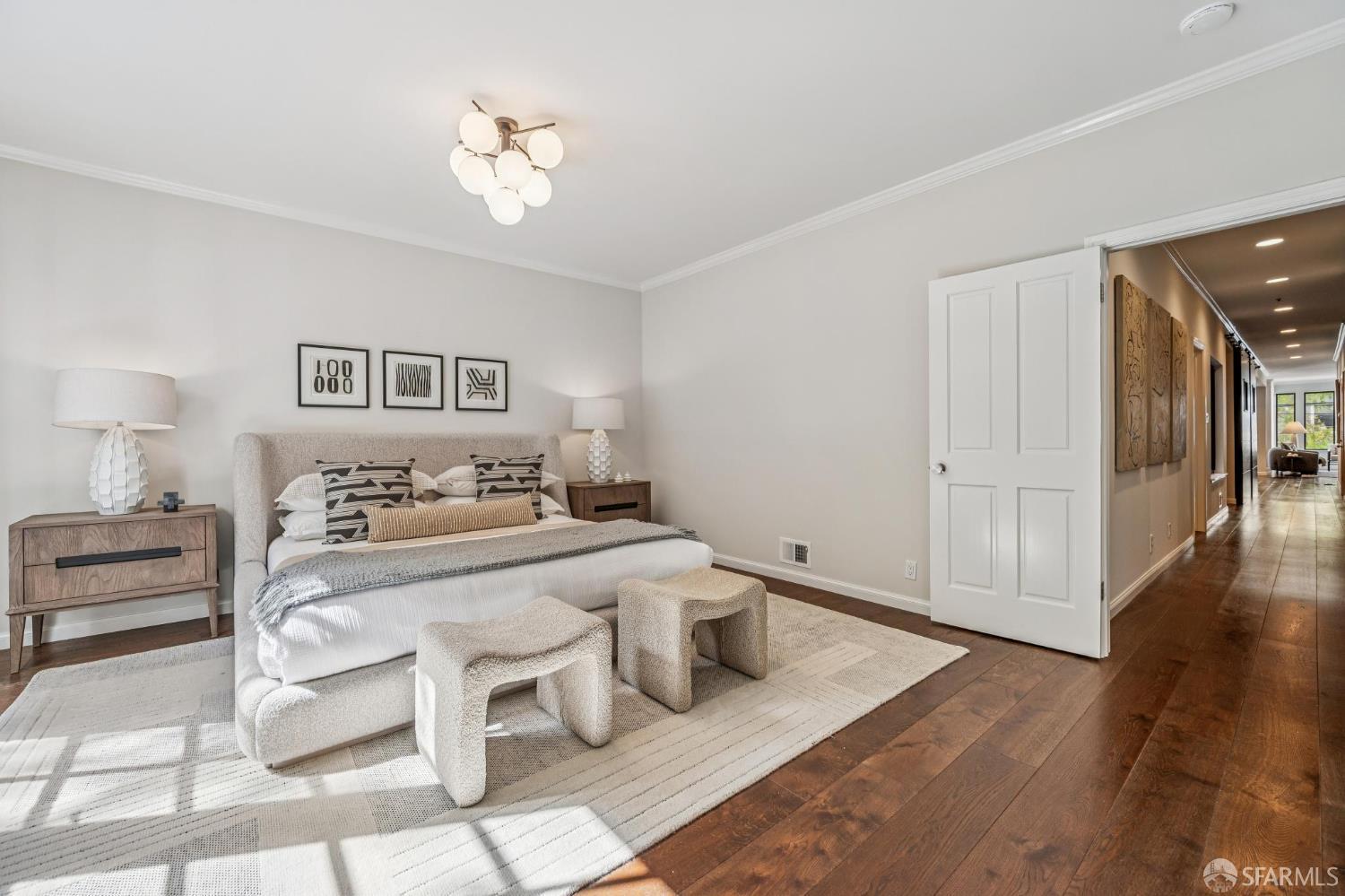 2639 Greenwich Street