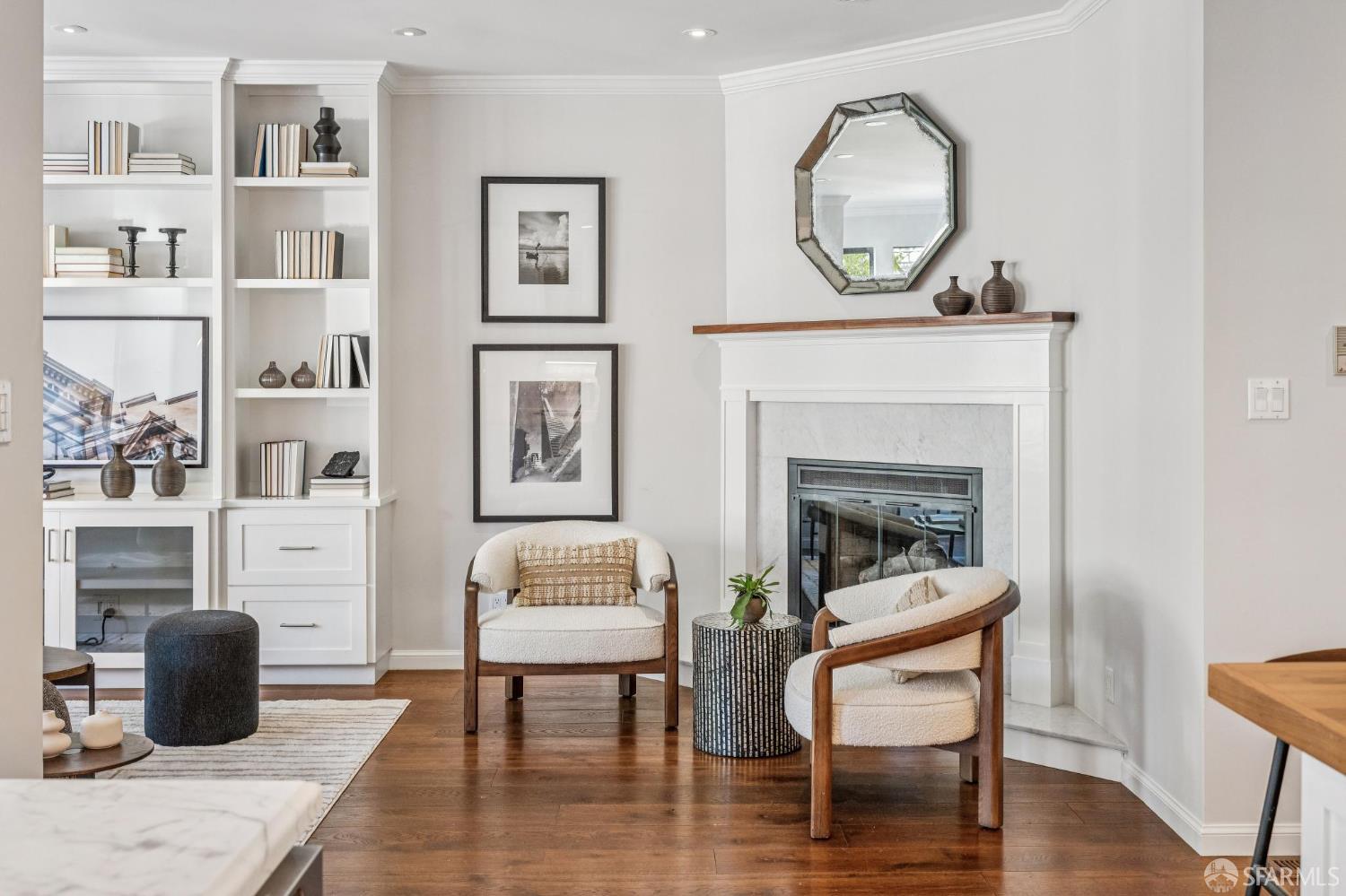 2639 Greenwich Street