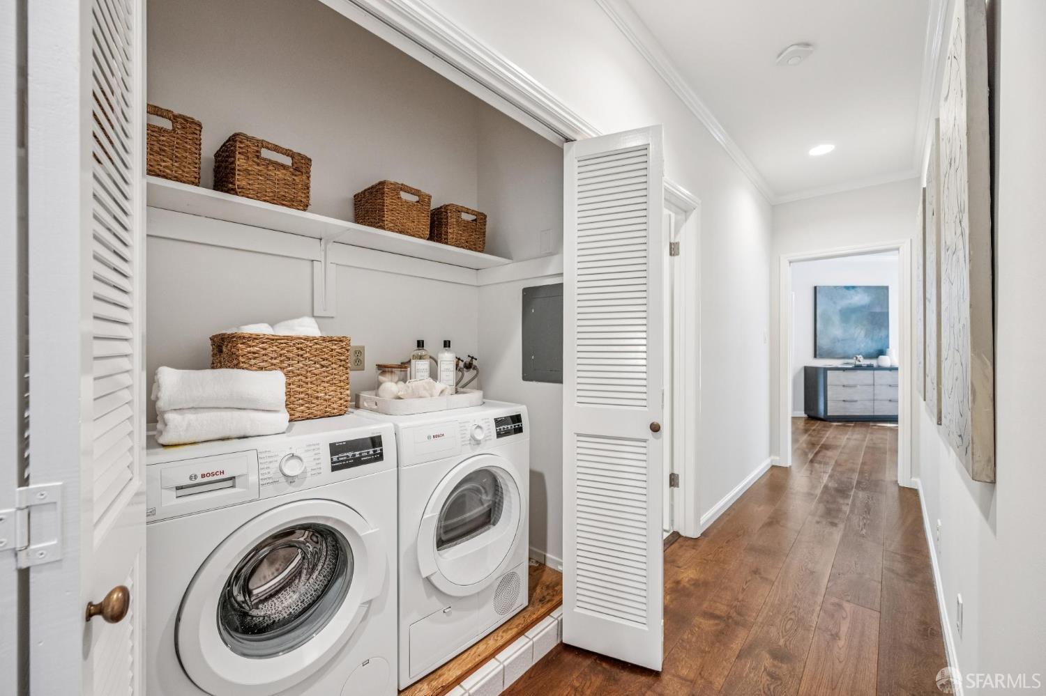 2639 Greenwich Street