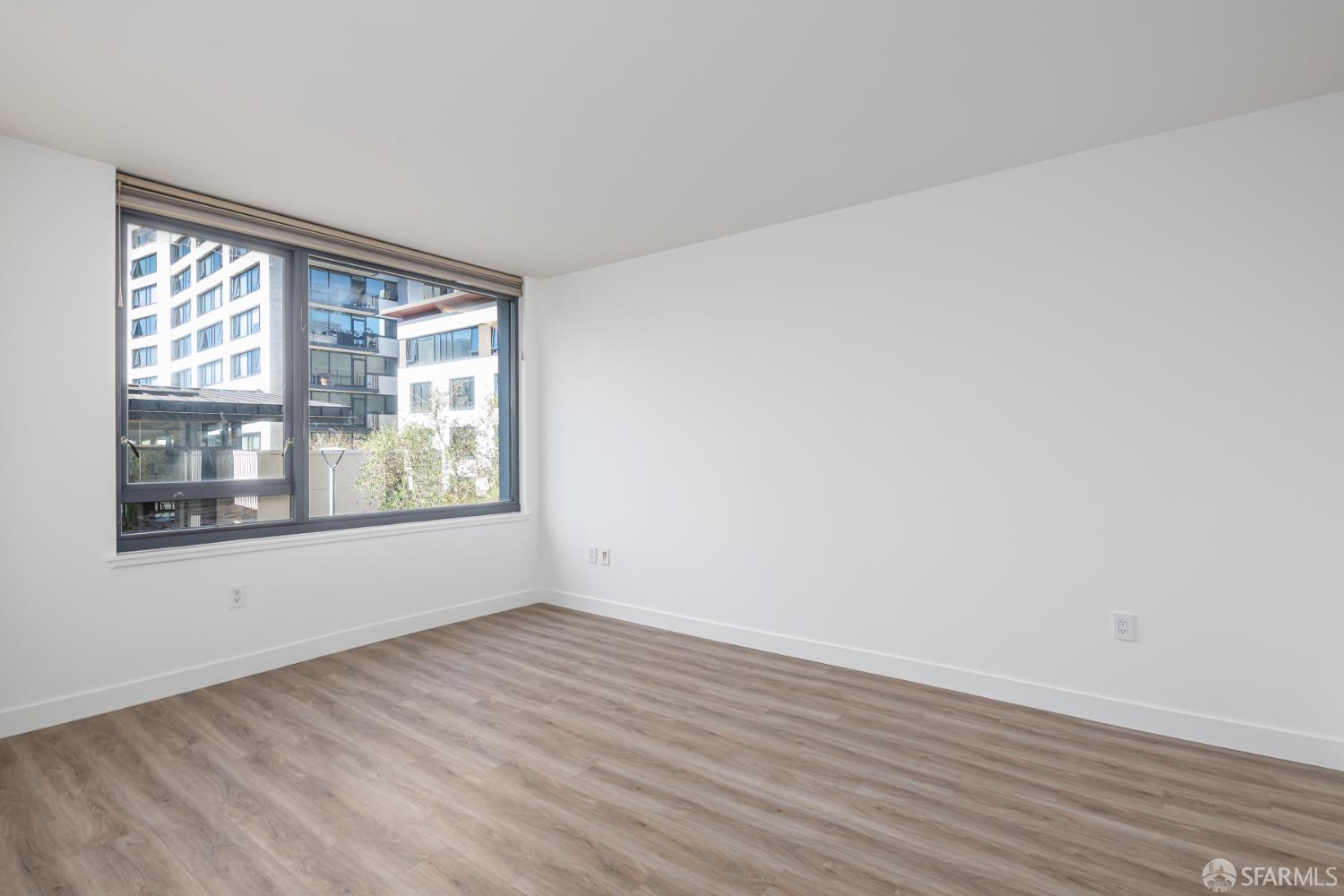 250 King Street # 544