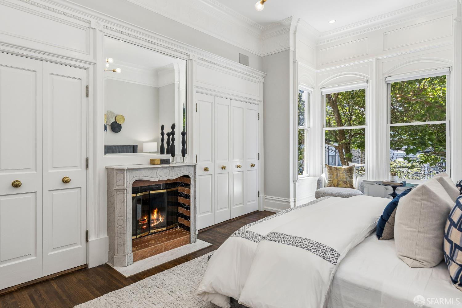 249 Fair Oaks Street