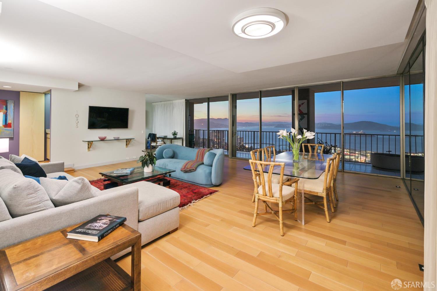 999 Green Street # 2605