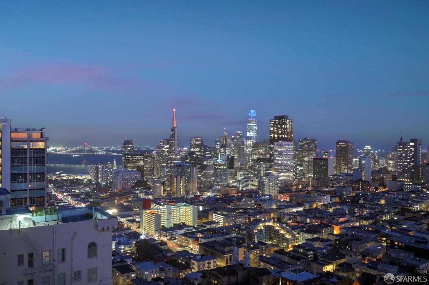 999 Green Street # 2605