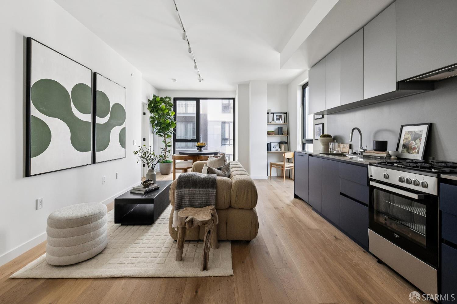 988 Harrison Street Unit: CL3