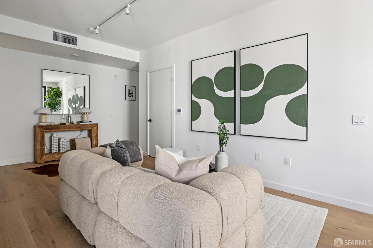 988 Harrison Street Unit: CL3