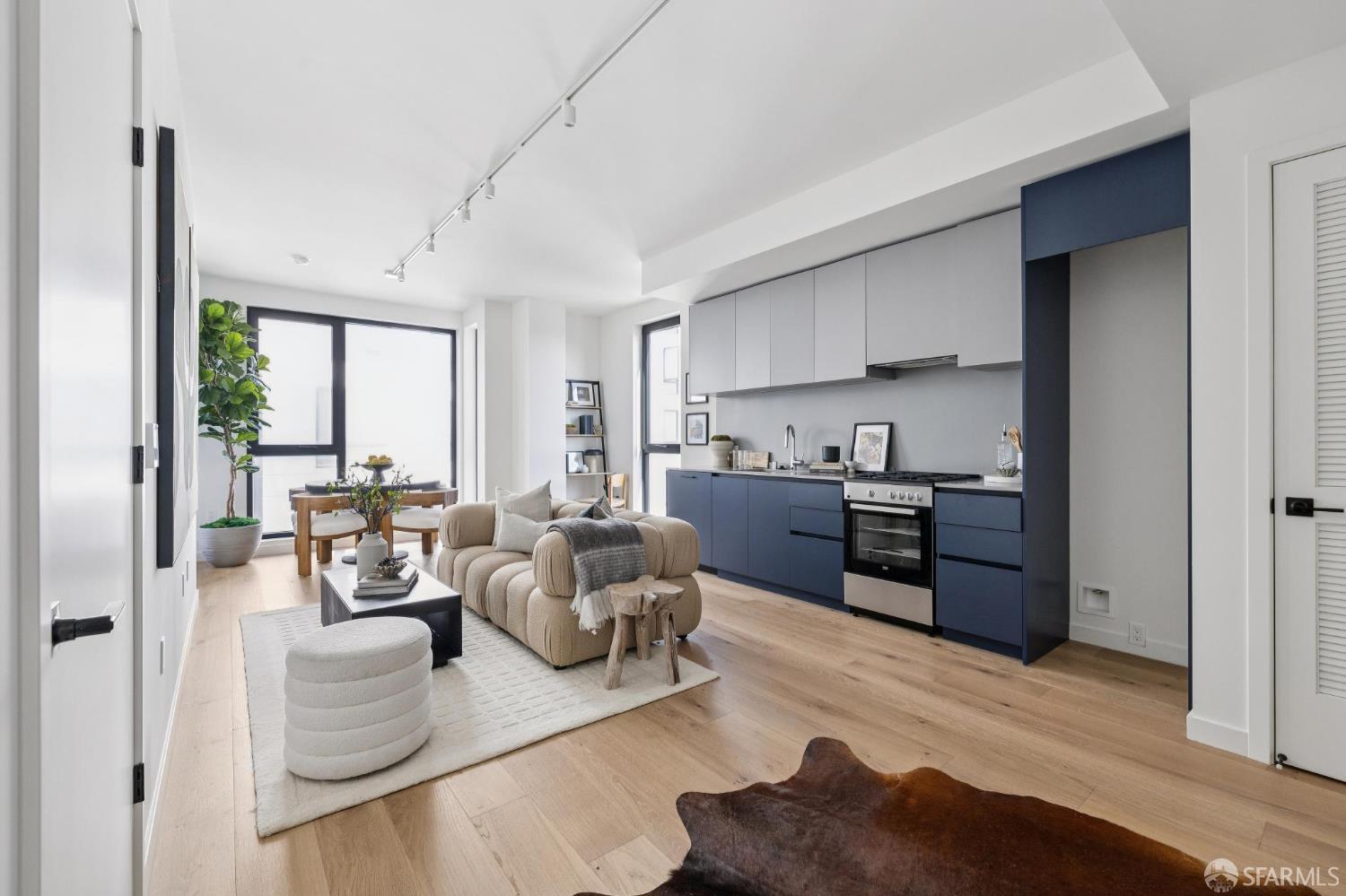 988 Harrison Street Unit: CL3
