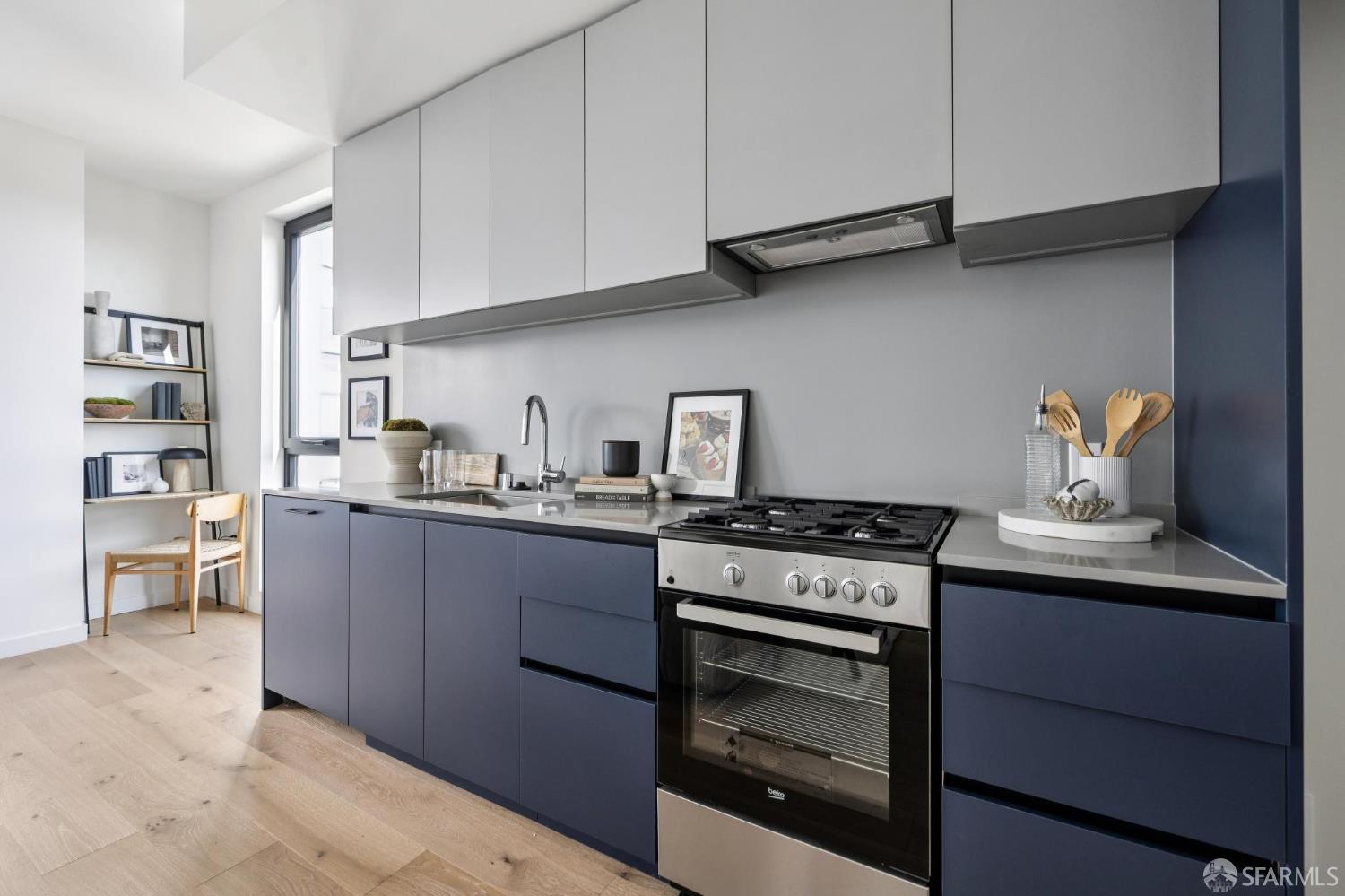 988 Harrison Street Unit: CL3
