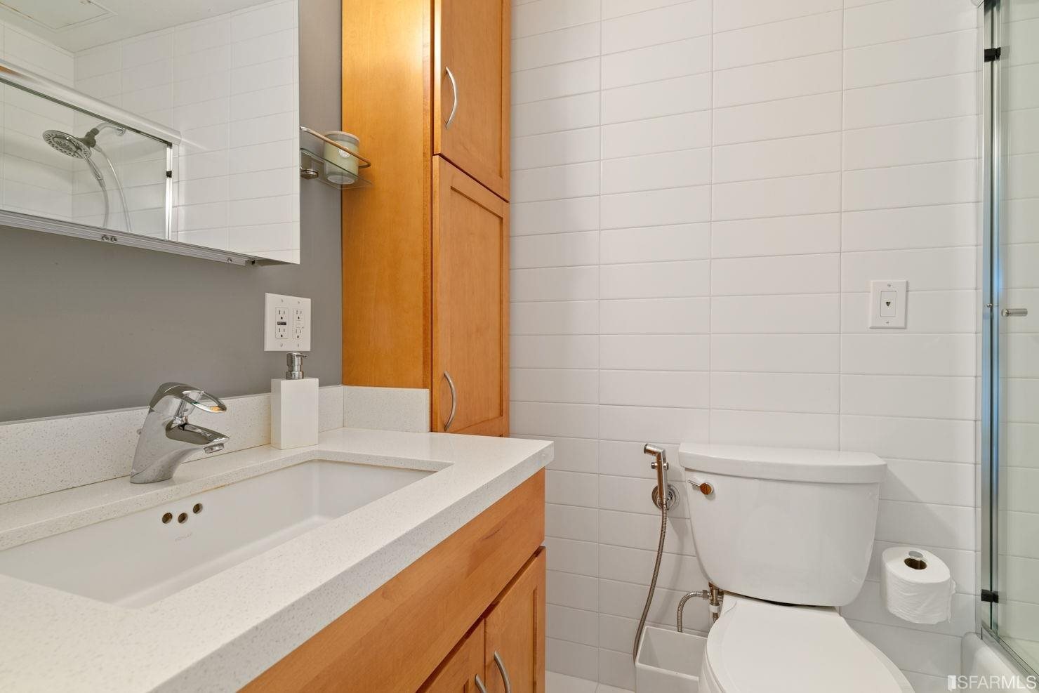 470 Collingwood Street # 2