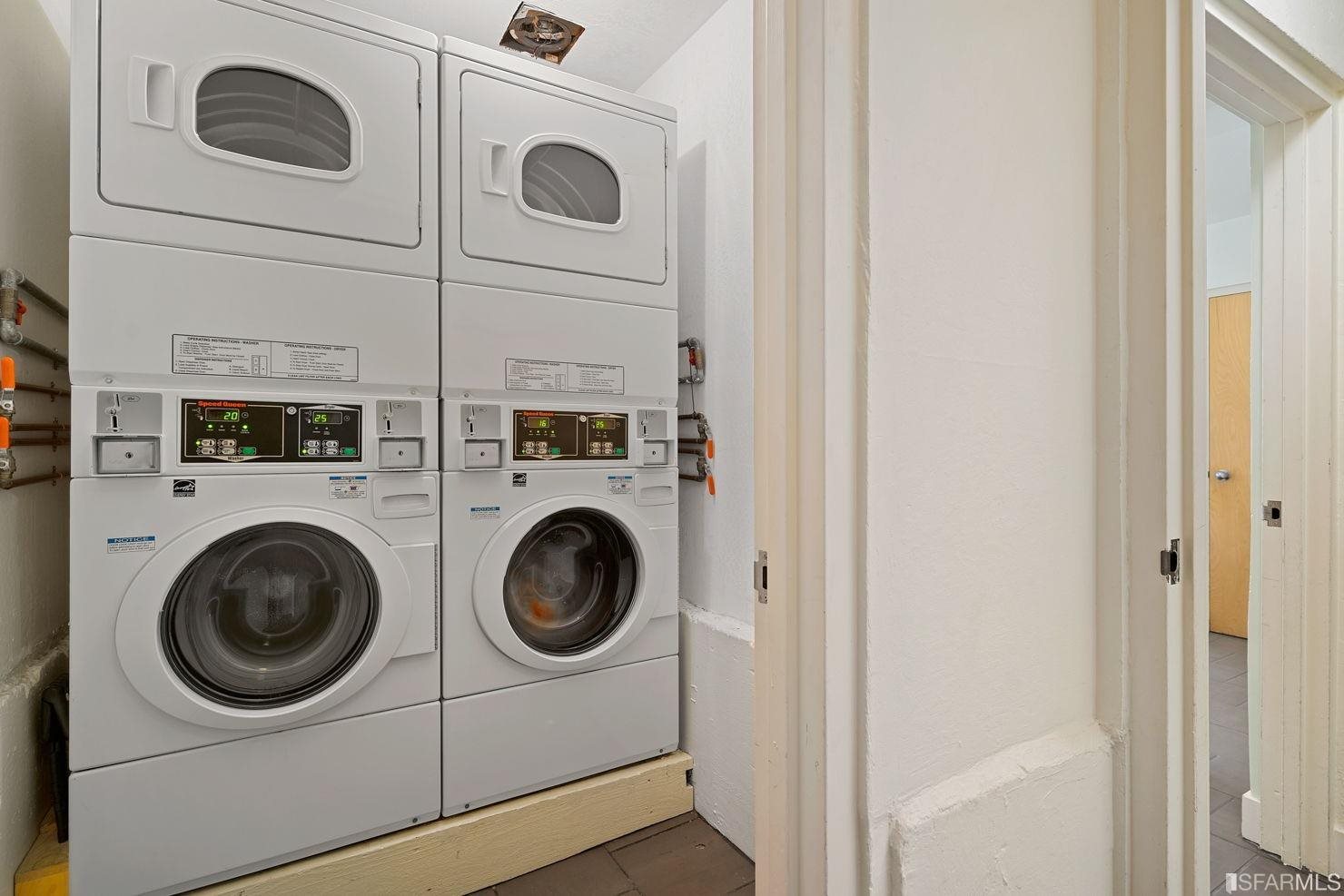 470 Collingwood Street # 2