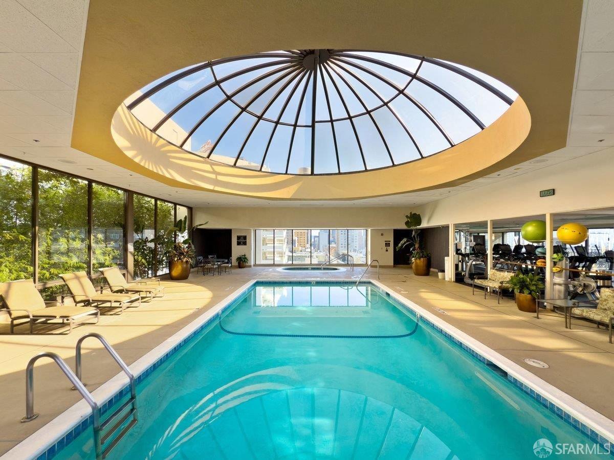 1177 California Street # 809
