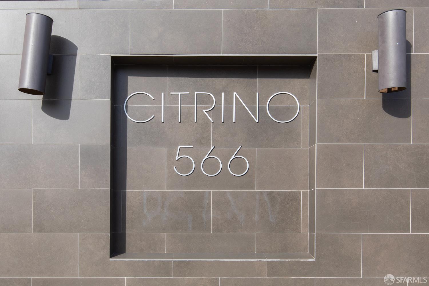 566 S Van Ness Avenue Unit: COMM1