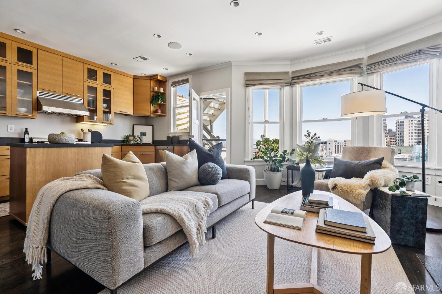 1230 Mason Street # 5