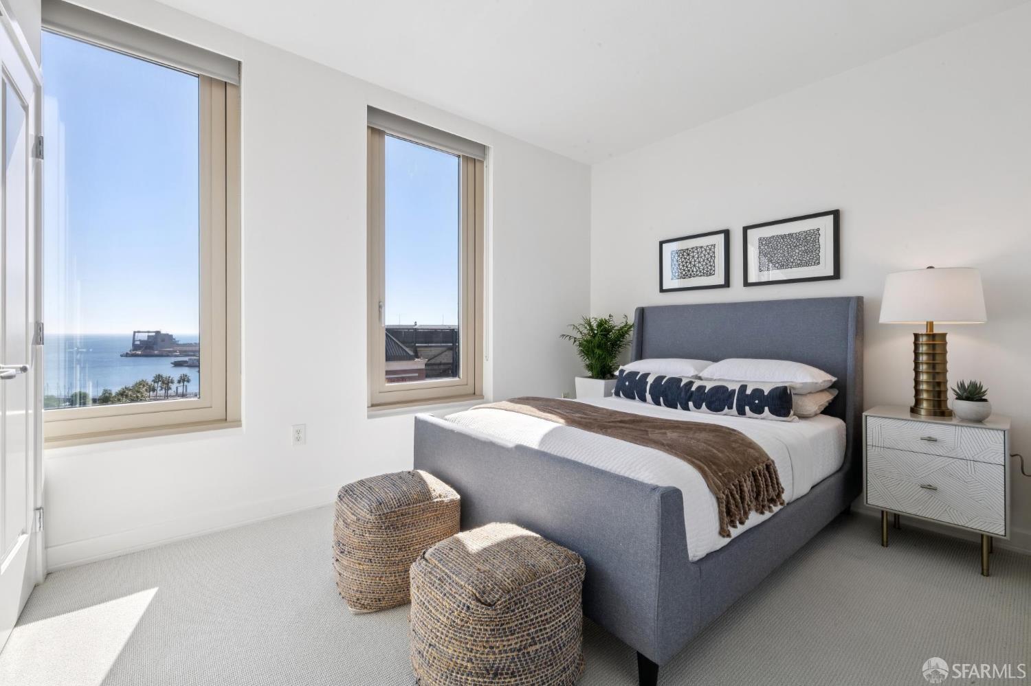 88 King Street # 1205