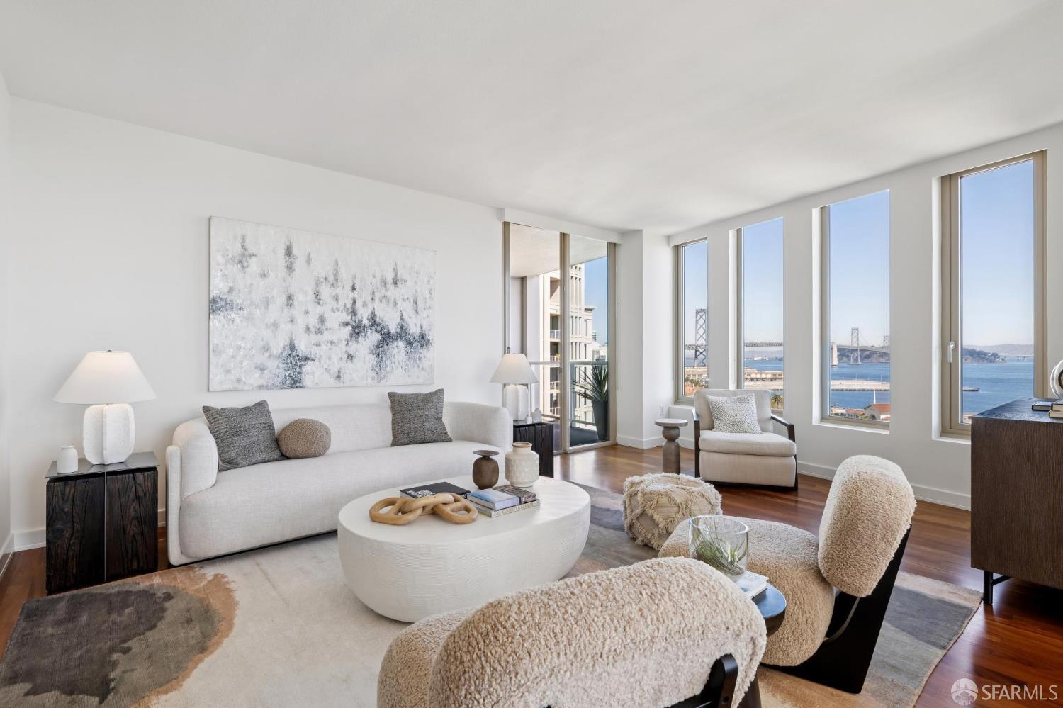 88 King Street # 1205