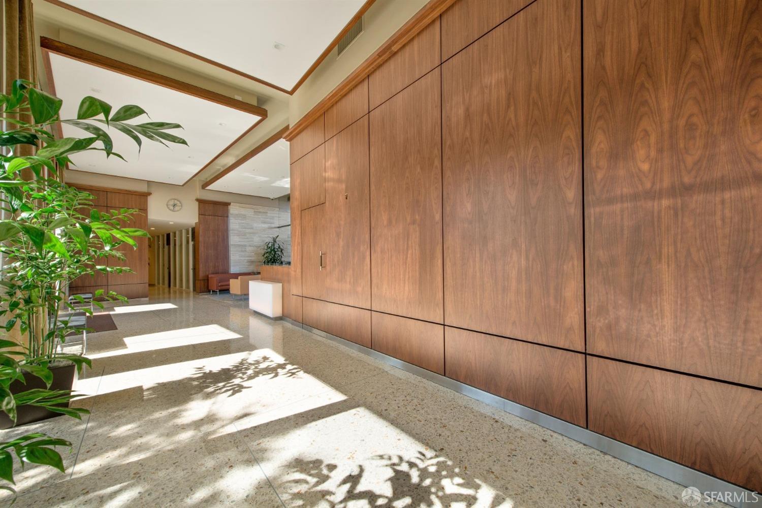 1000 North Point Street # 902