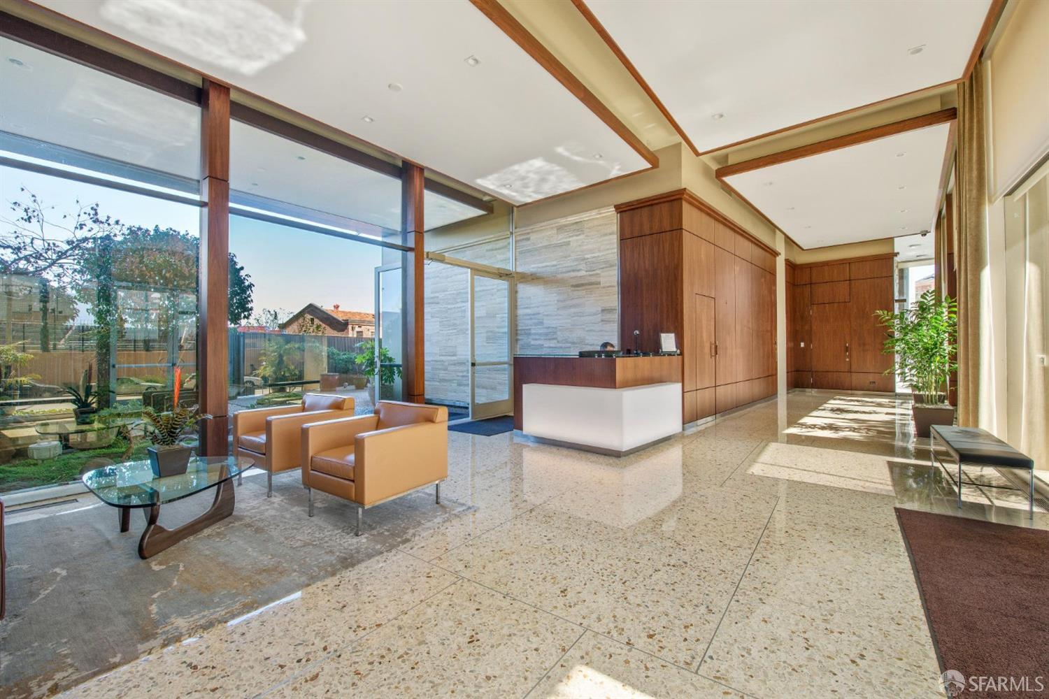 1000 North Point Street # 902