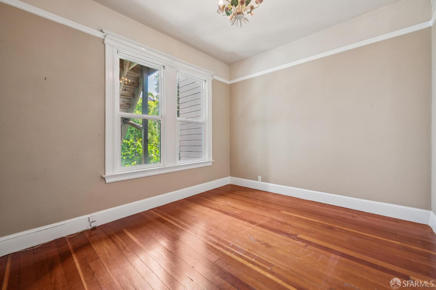 363-365 Texas Street