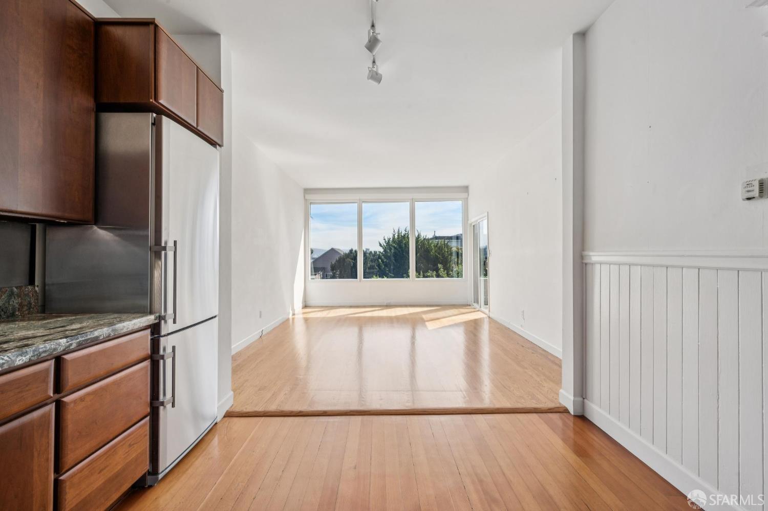 363-365 Texas Street