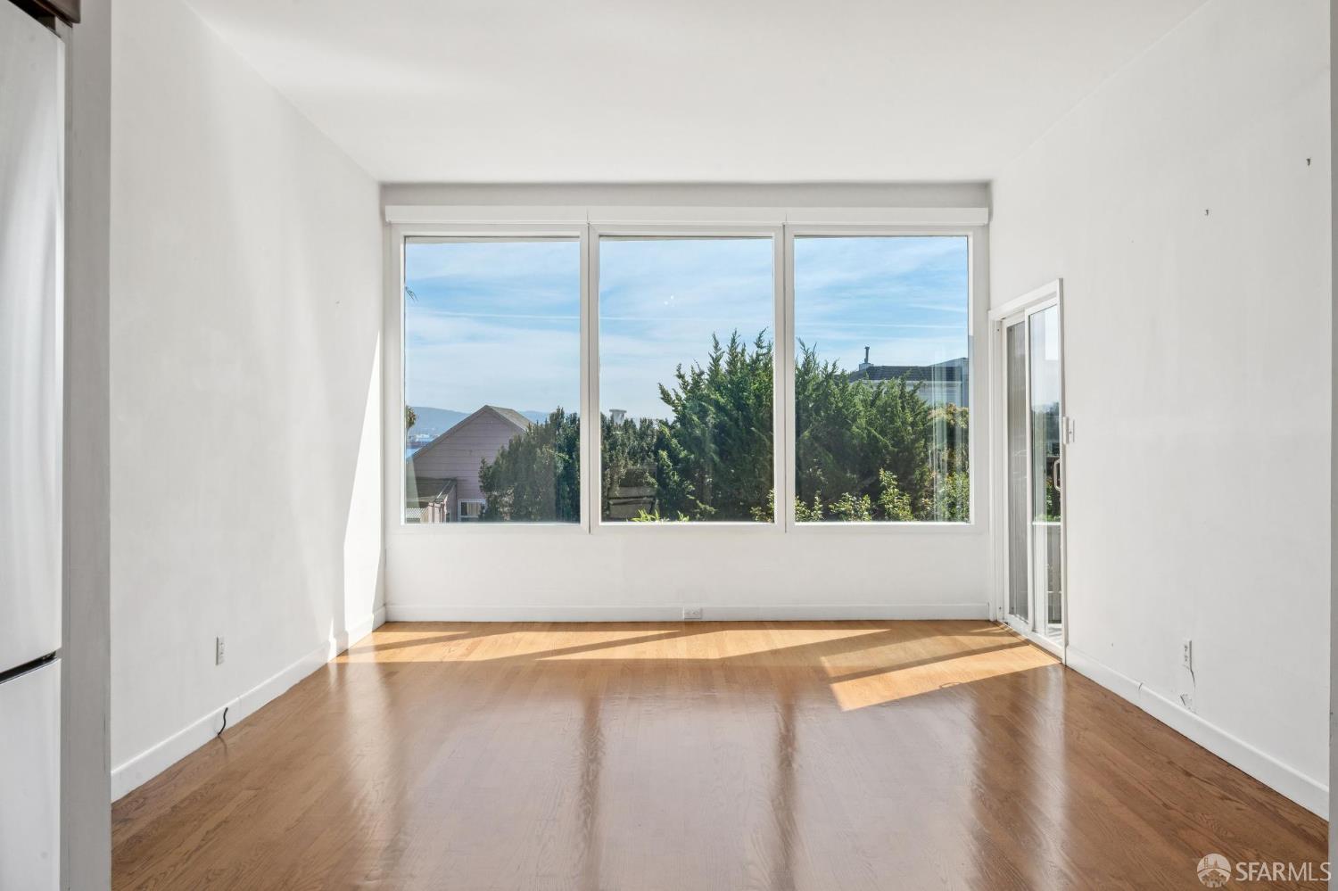 363-365 Texas Street