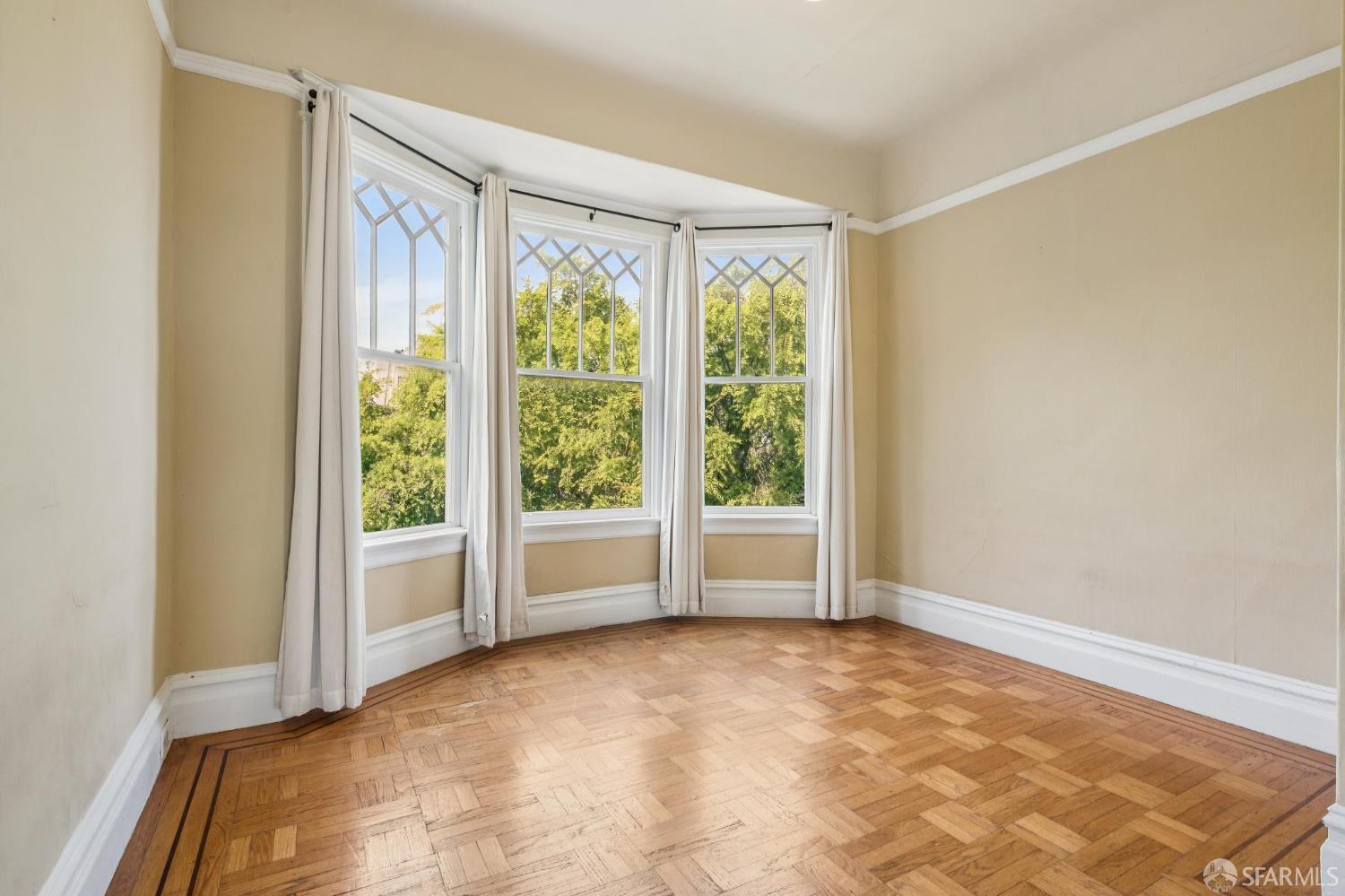 363-365 Texas Street