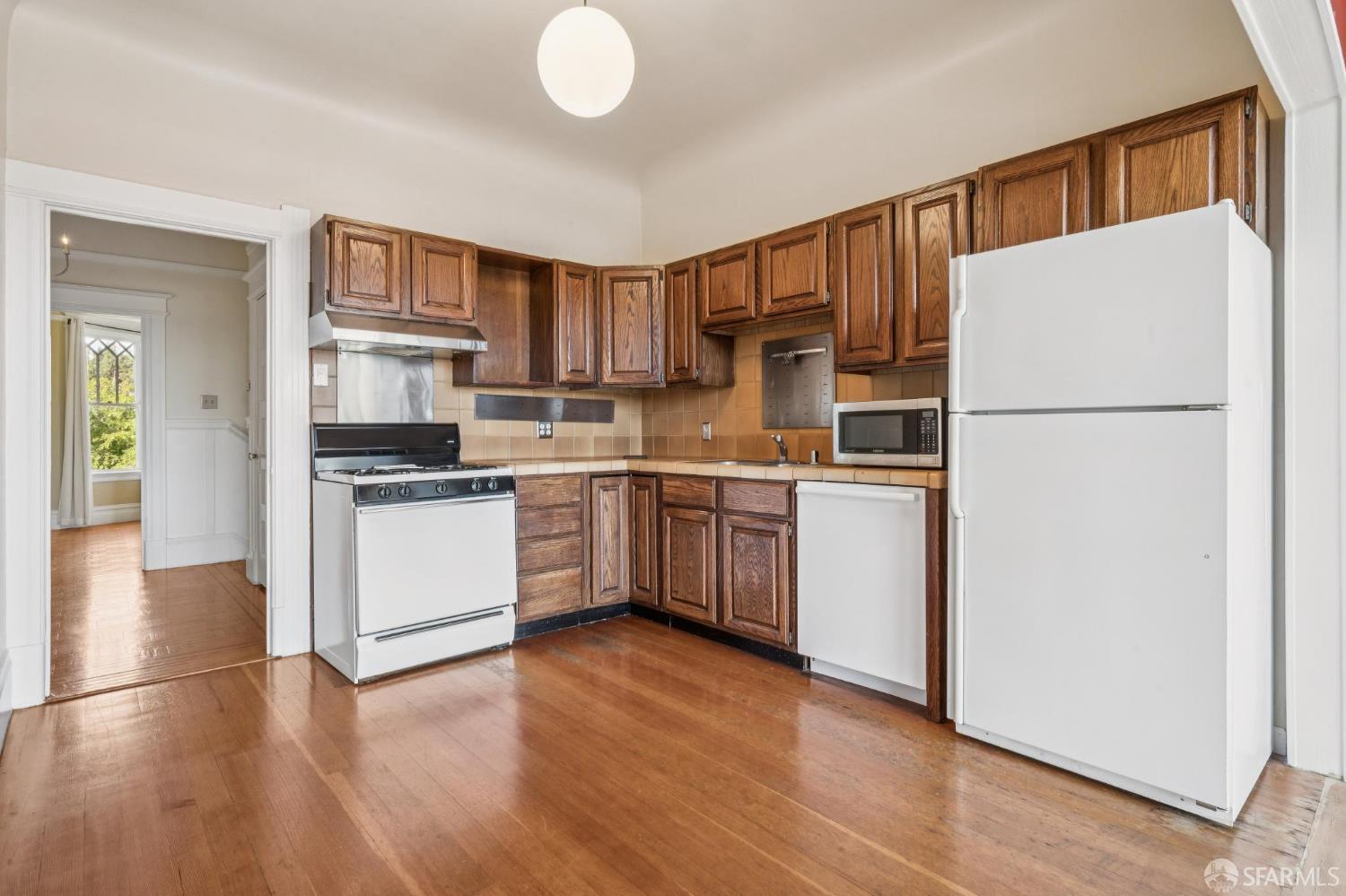 363-365 Texas Street