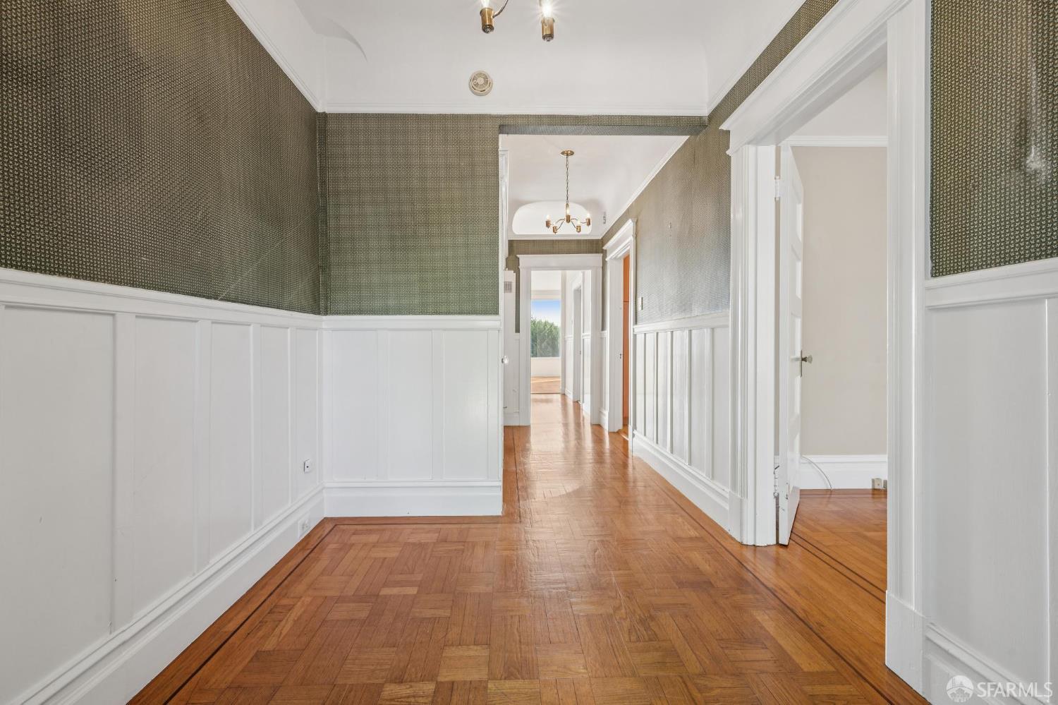 363-365 Texas Street