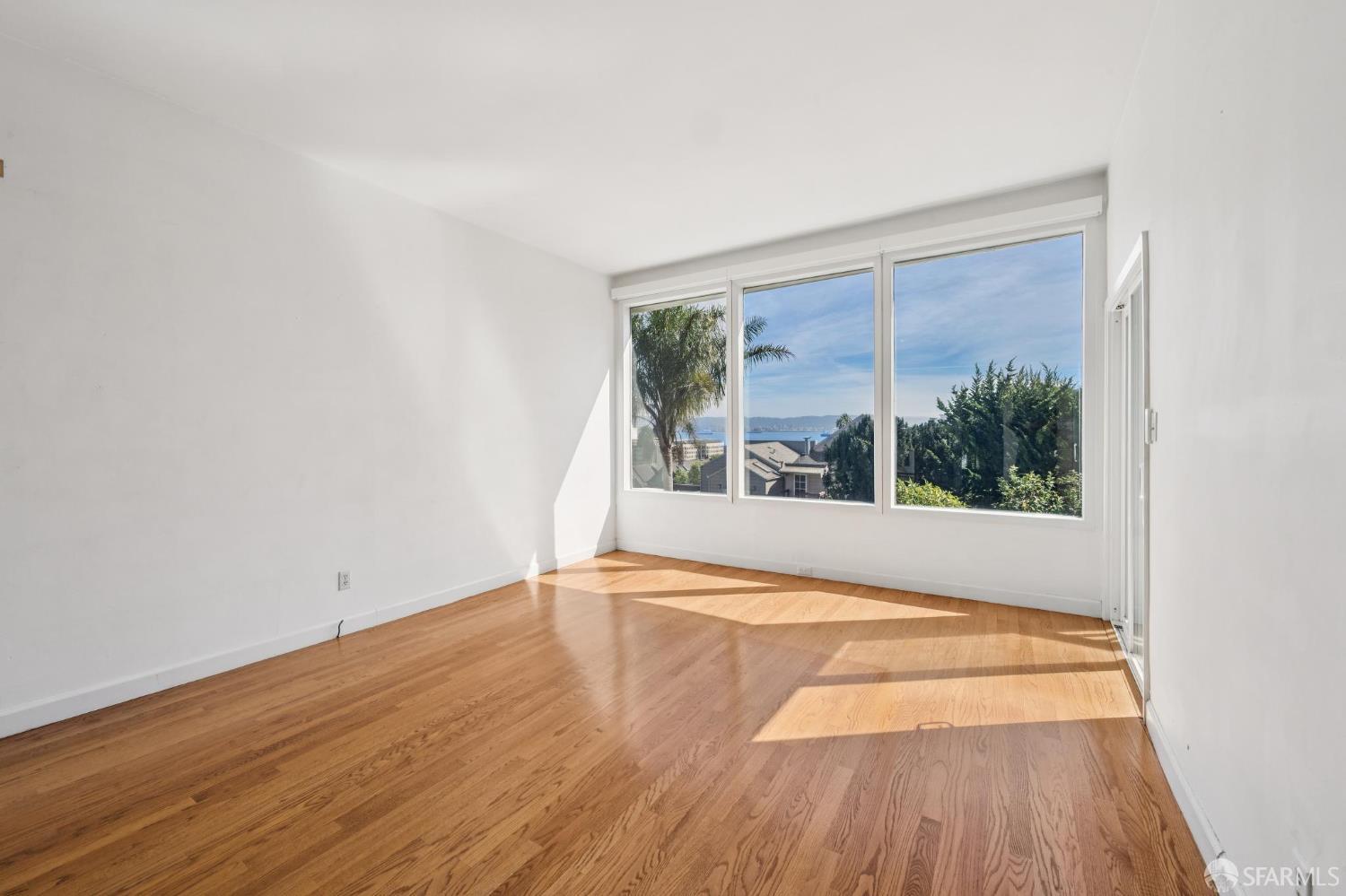 363-365 Texas Street