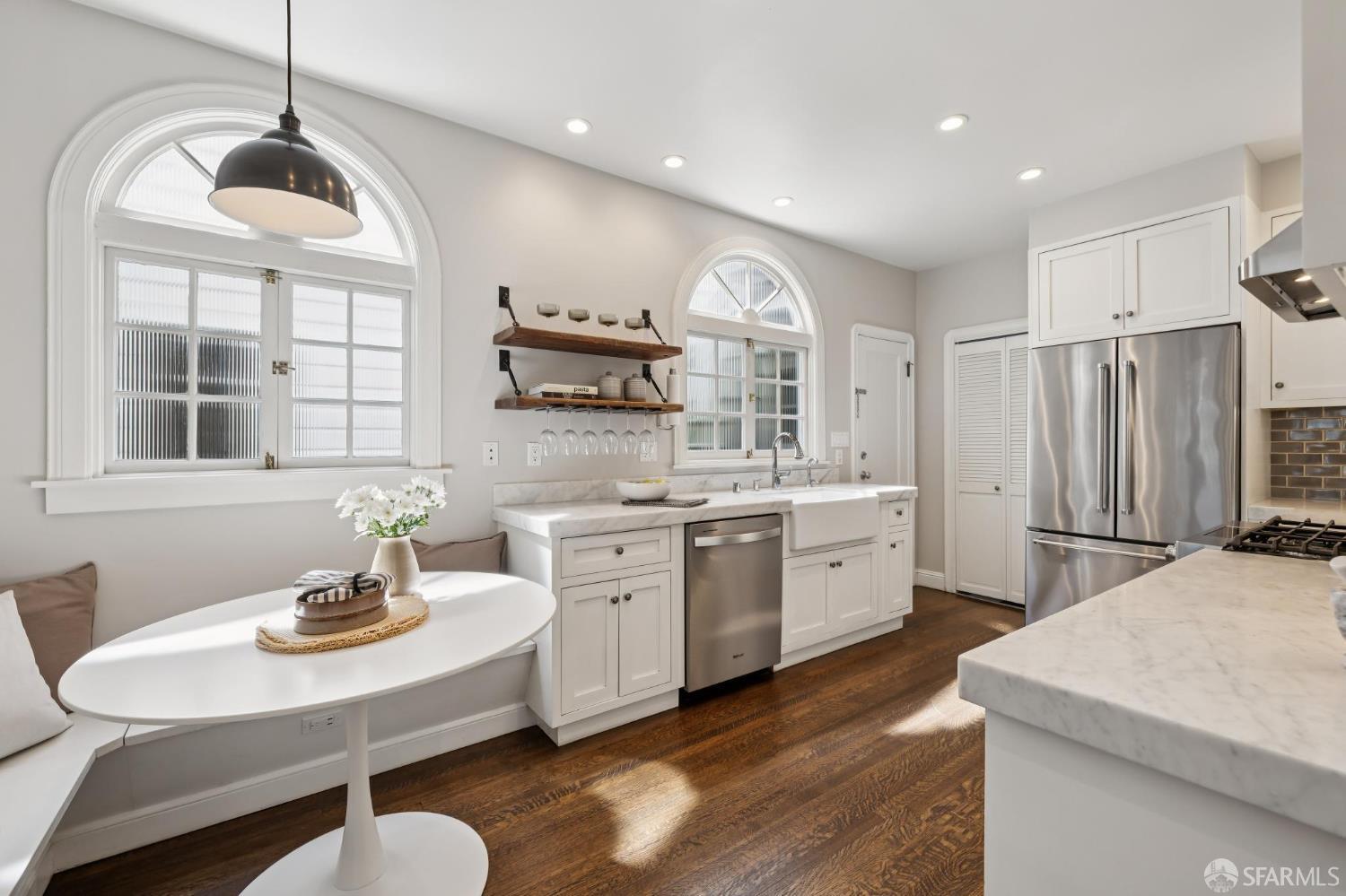 3319 Divisadero Street