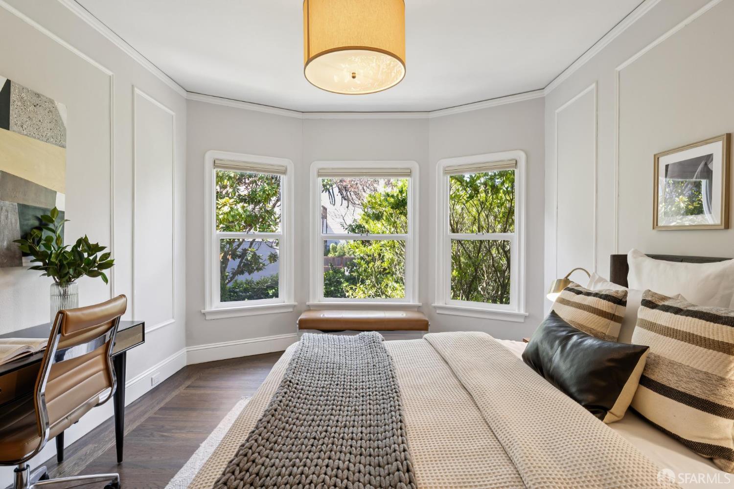 3319 Divisadero Street