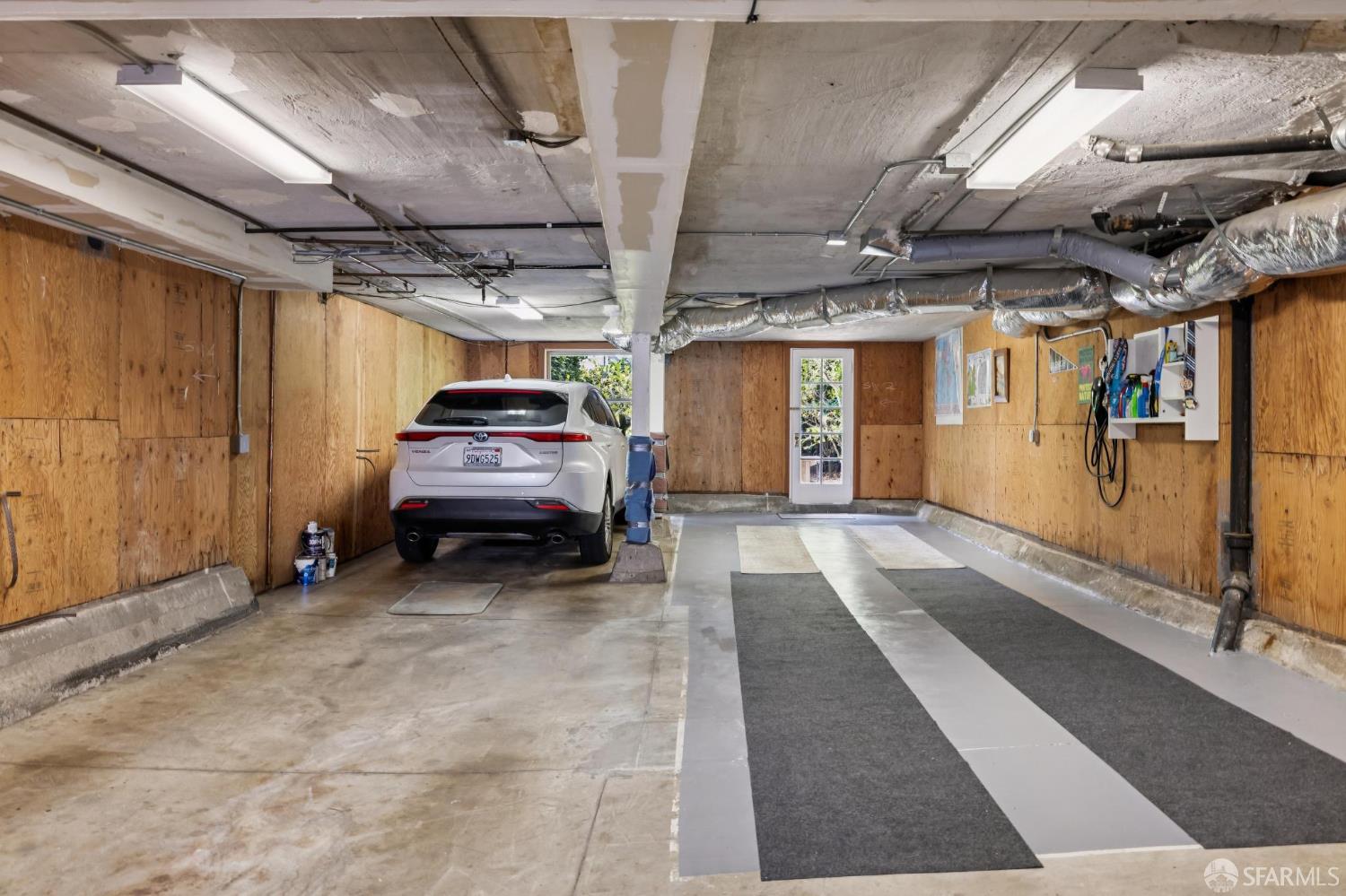 3319 Divisadero Street