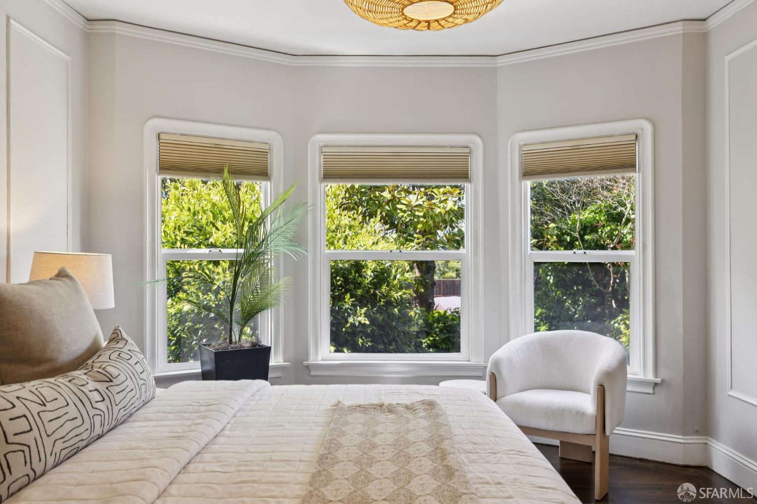 3319 Divisadero Street