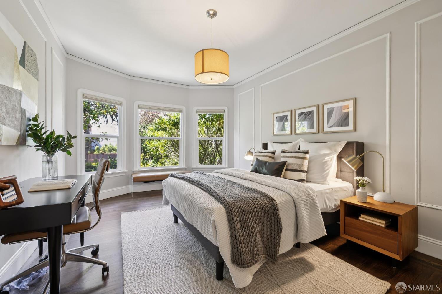 3319 Divisadero Street