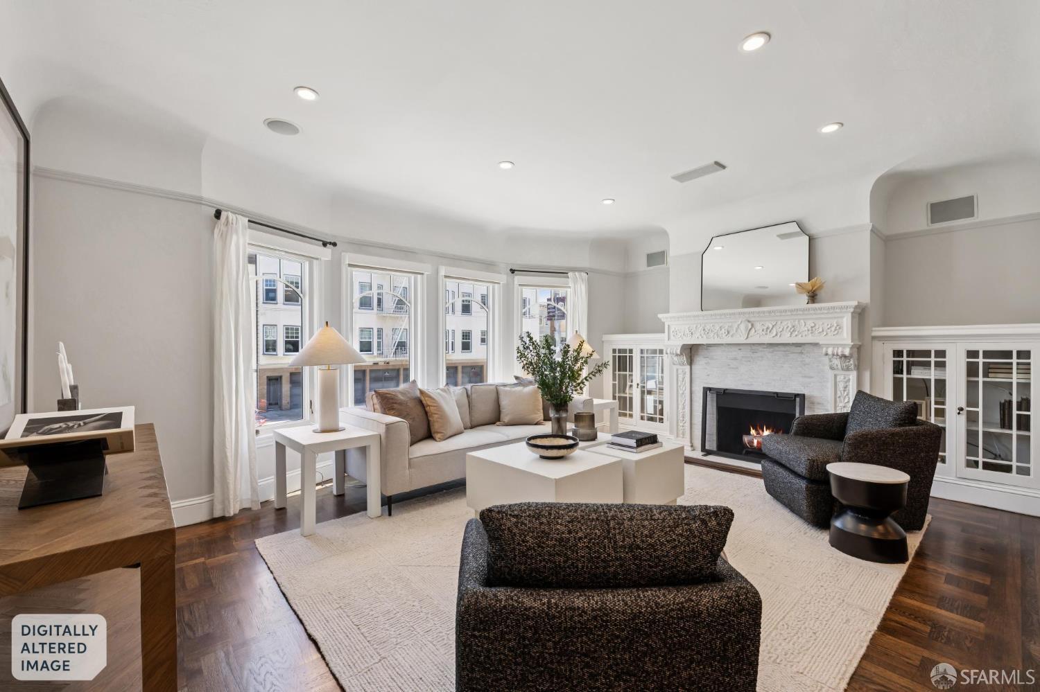 3319 Divisadero Street