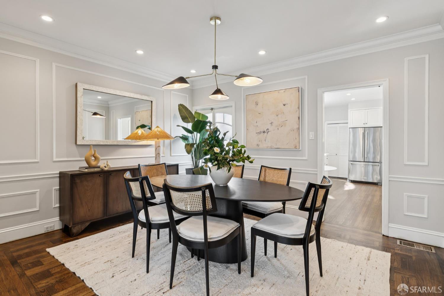 3319 Divisadero Street