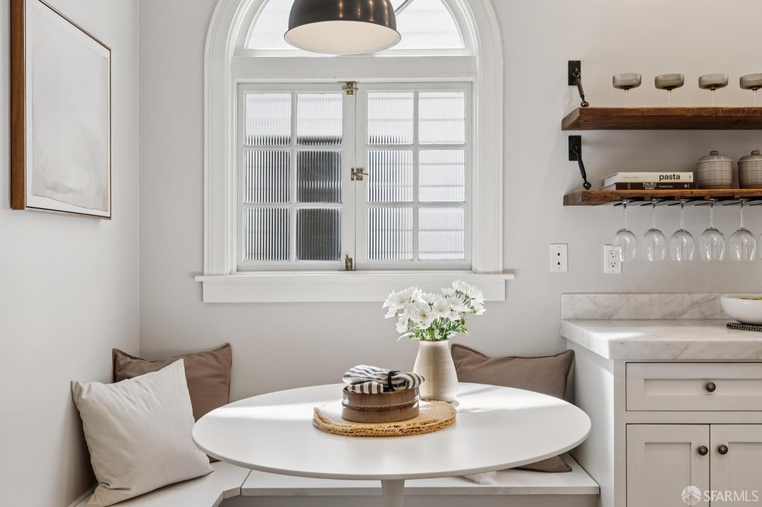 3319 Divisadero Street