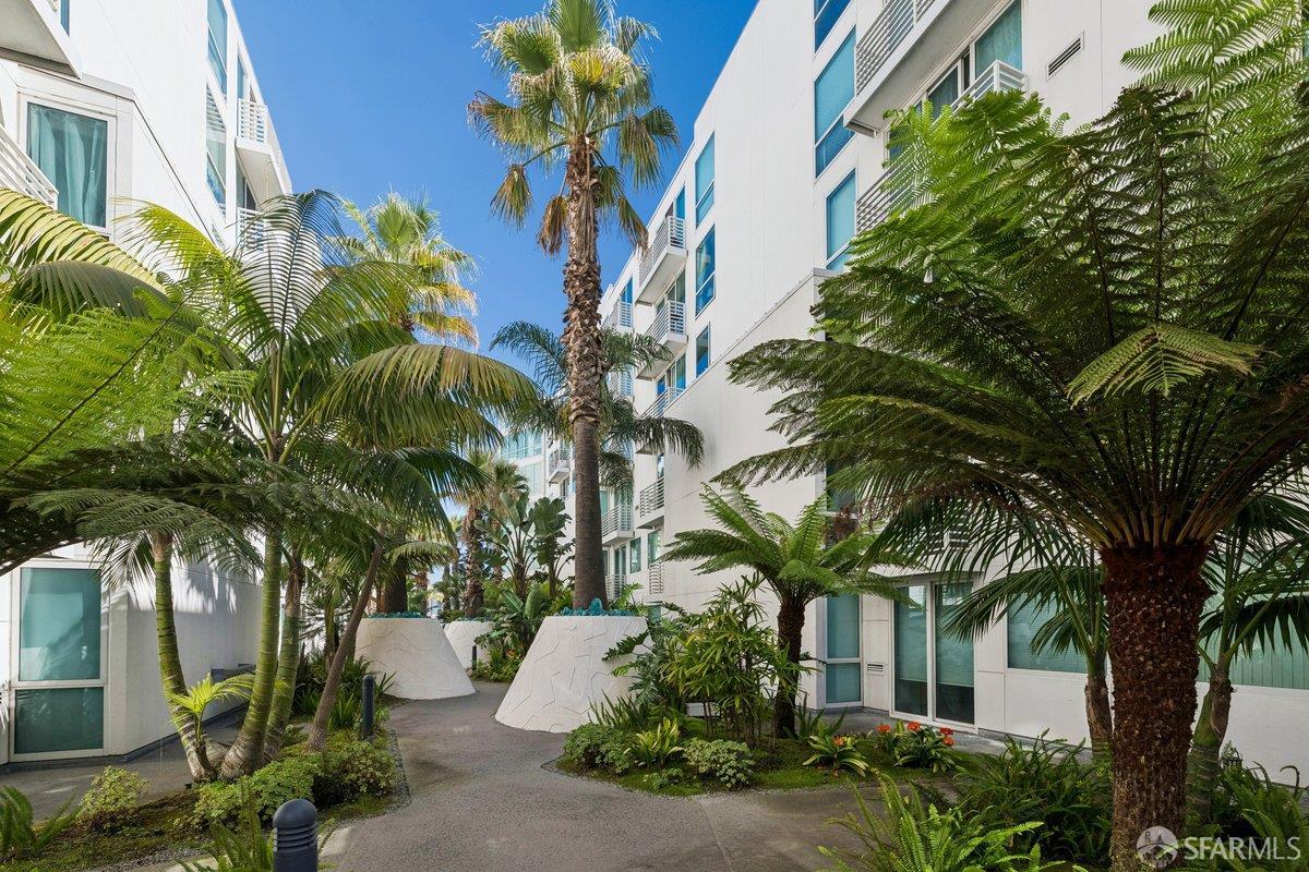 555 4th Street # 516