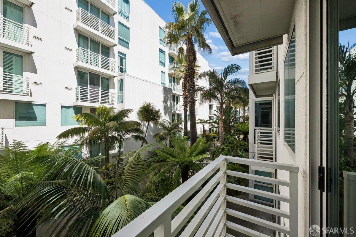 555 4th Street # 516