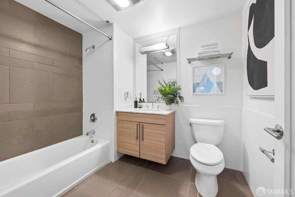 555 4th Street # 516