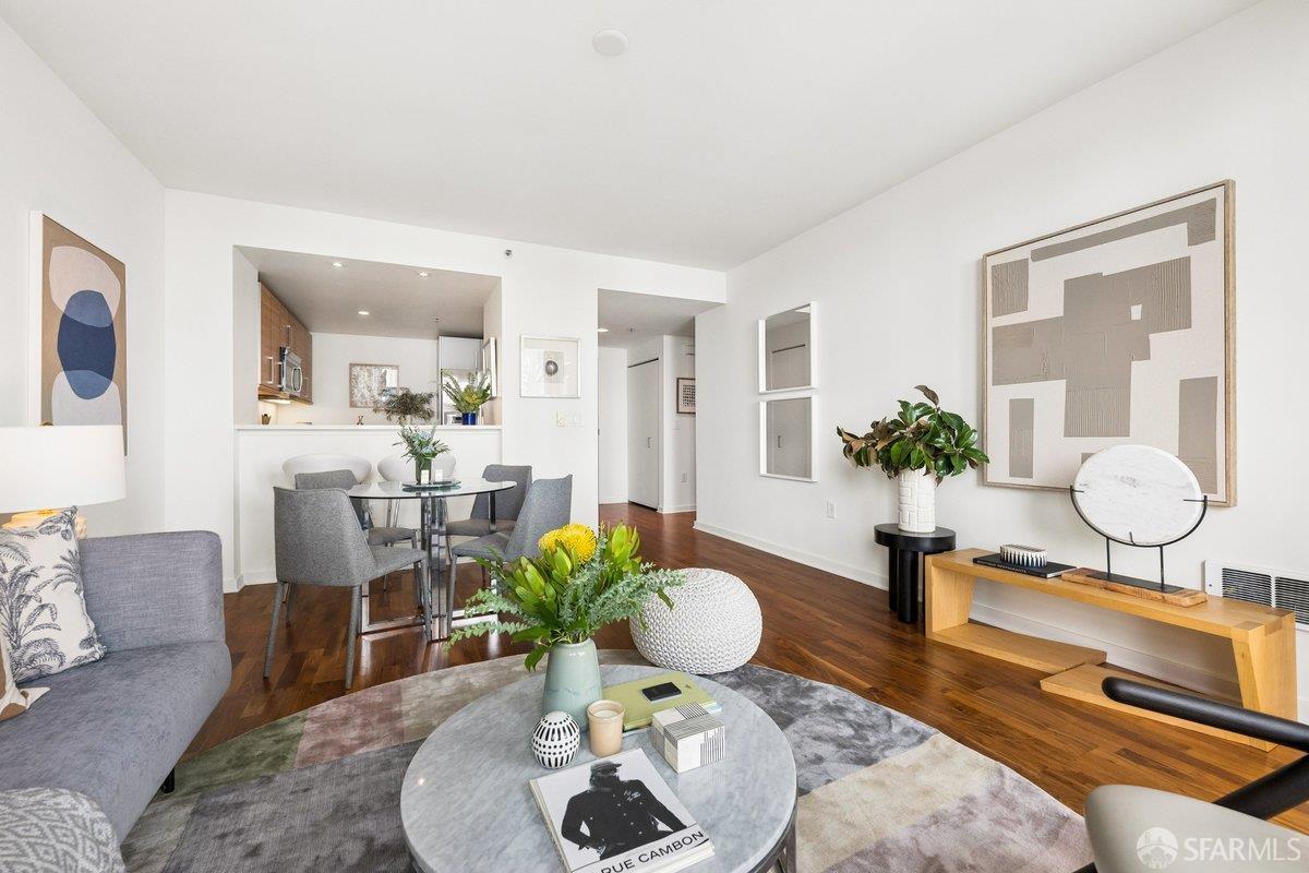 555 4th Street # 516