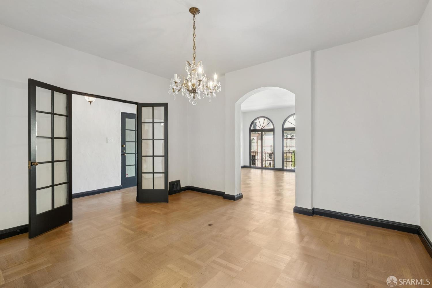 2335-2339 Bay Street